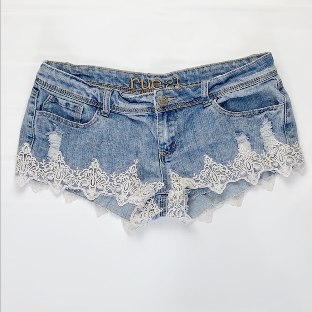 Rue21 Cutoff Shorts w/Lace Size 7/8
